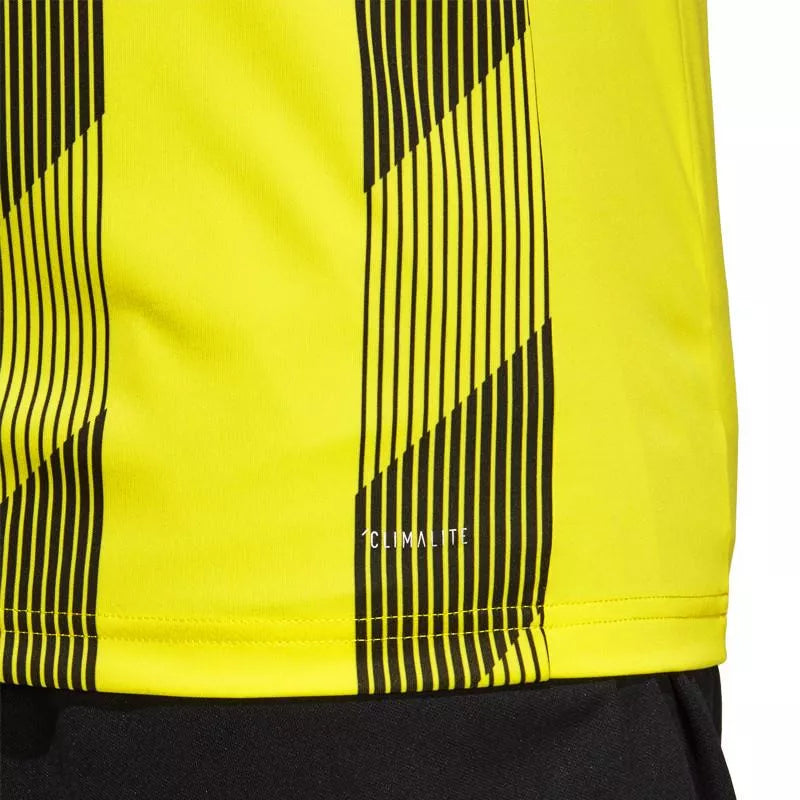 Adidas T shirt- DP3204 FA