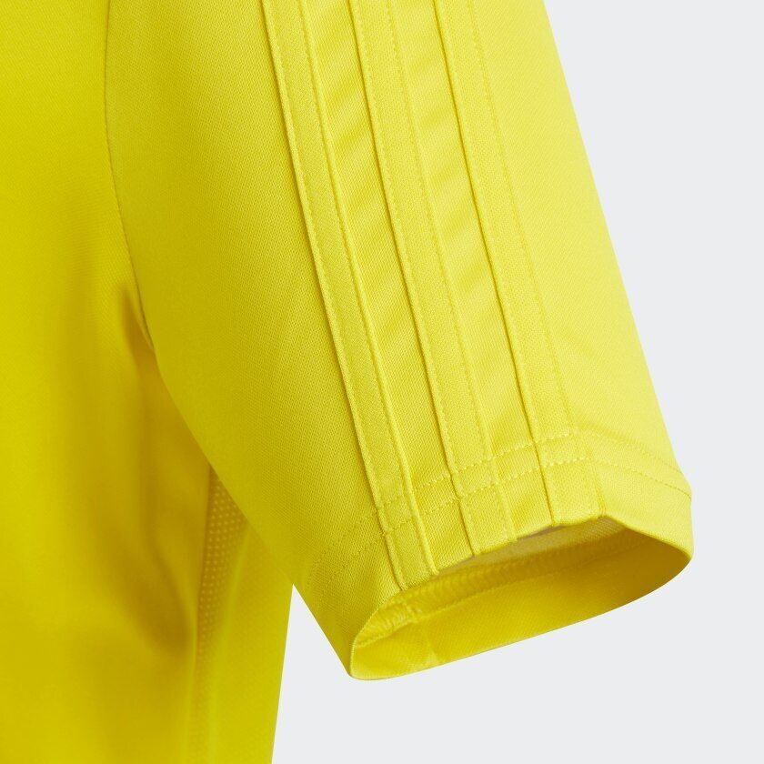 Adidas T shirt- CG0357 FA